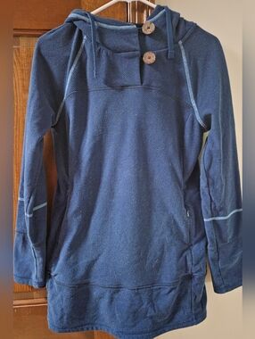 Prana Cate Blue Hooded Pullover Tunic with Wooden Buttons
